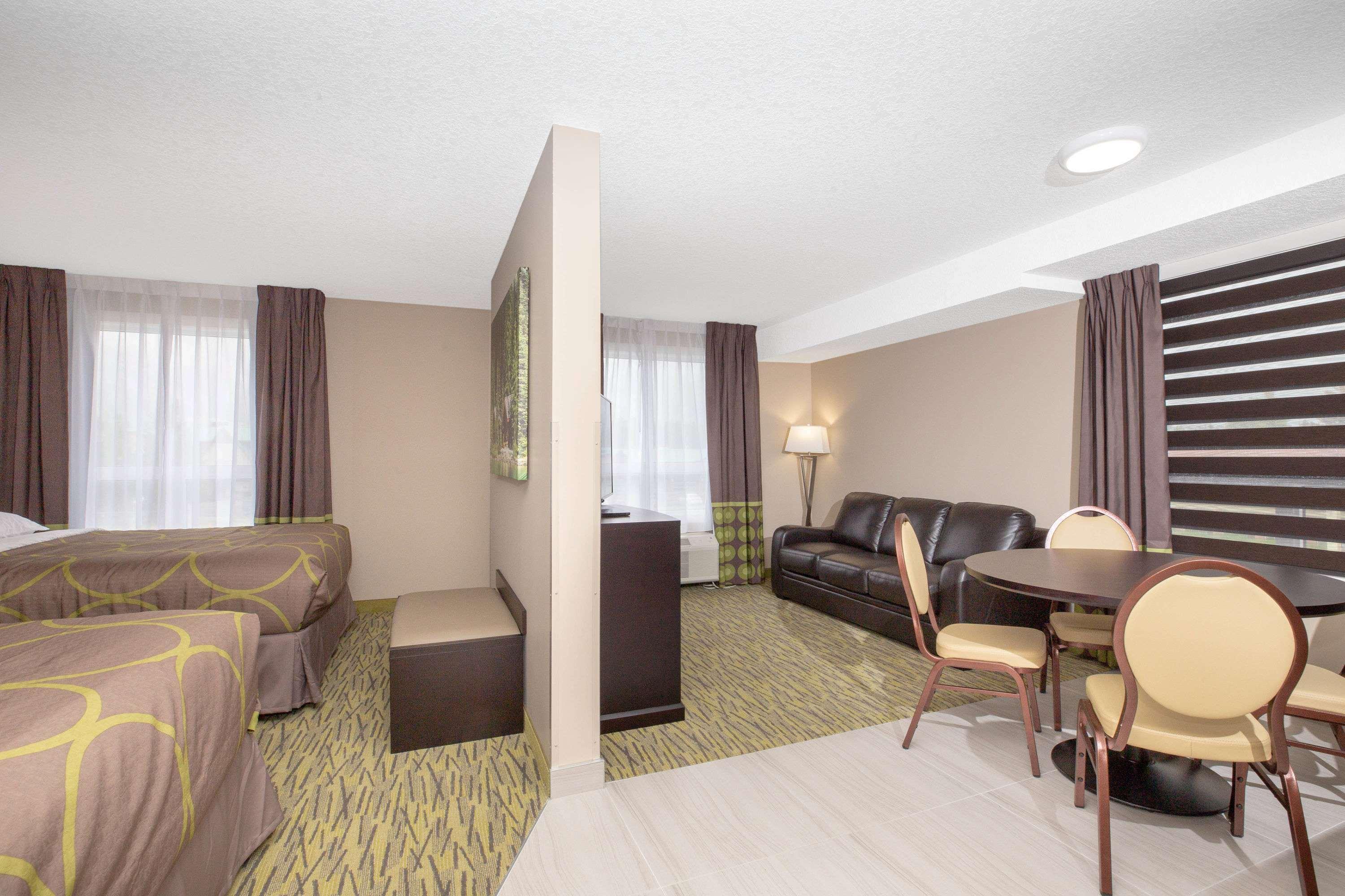 Super 8 By Wyndham Canmore Eksteriør billede